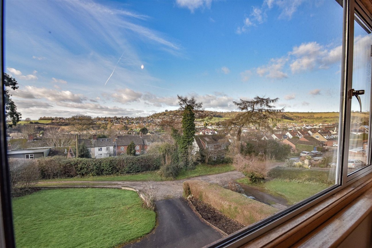Hentley Tor, Wotton-Under-Edge