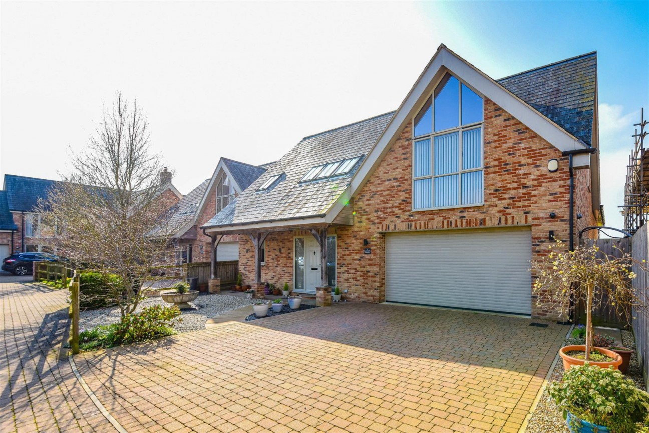 Blacksmith Cottages, Churchend, Slimbridge