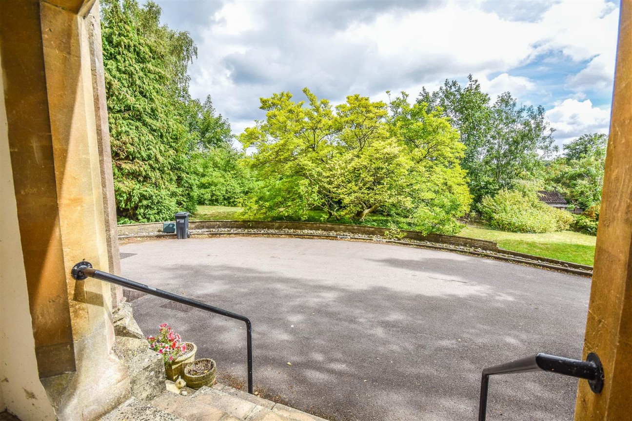 Cedar Drive, Dursley