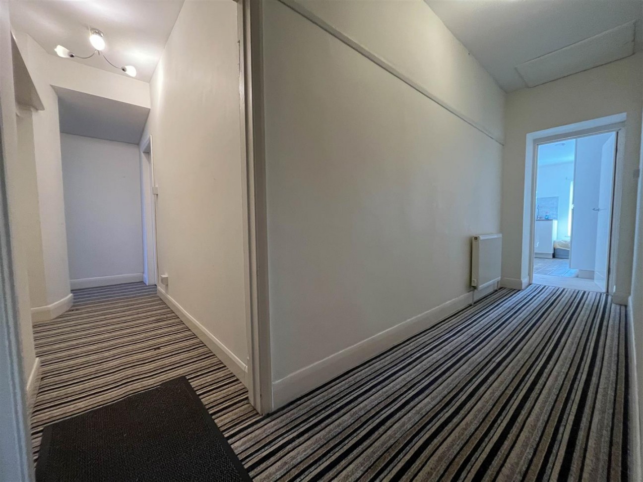 16b Market Place, Berkeley