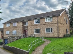 Springfields, Dursley