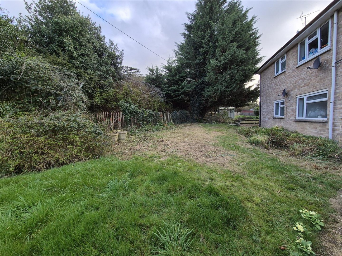 Springfields, Dursley