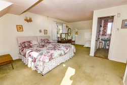 Fiery Lane, Uley