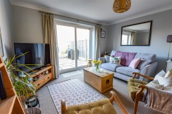 Lantern Close, Berkeley