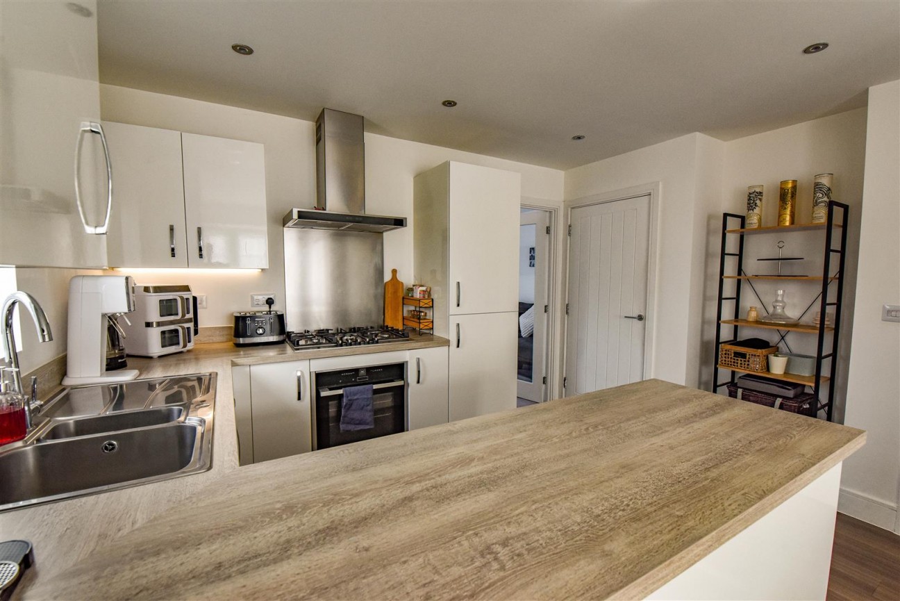 Goldfinch Edge, Cam, Dursley