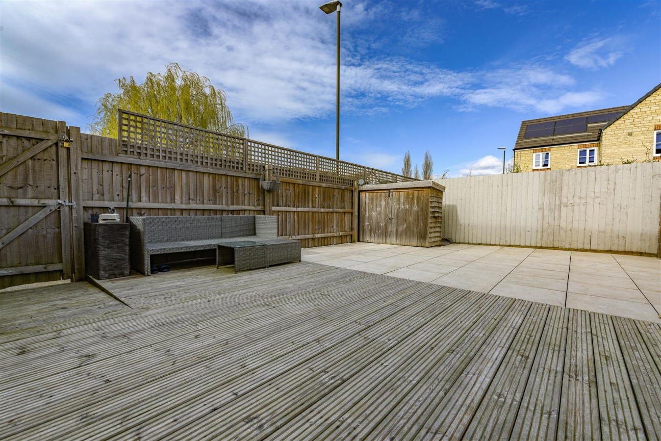 Goldfinch Edge, Cam, Dursley