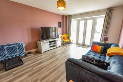 Goldfinch Edge, Cam, Dursley