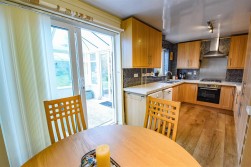 Jubilee Close, Cam, Dursley