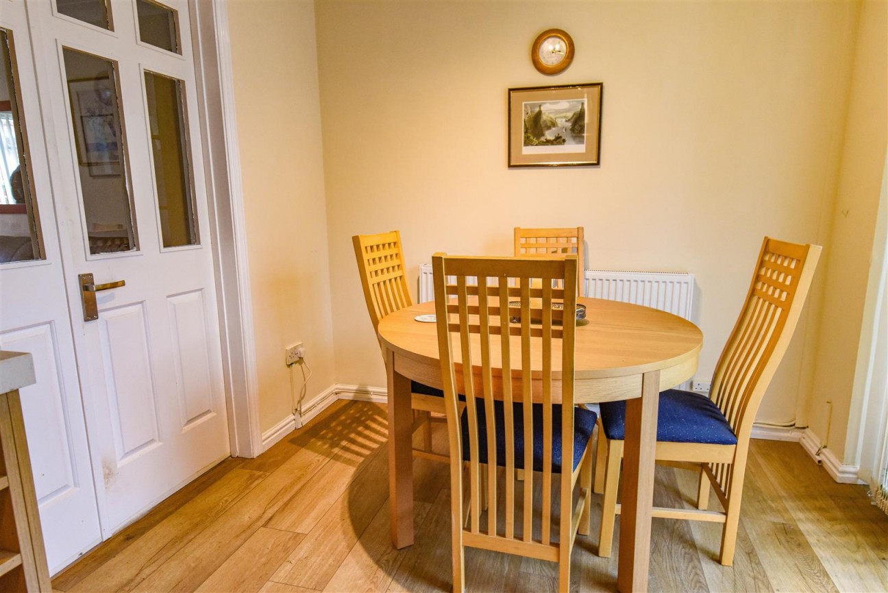 Jubilee Close, Cam, Dursley