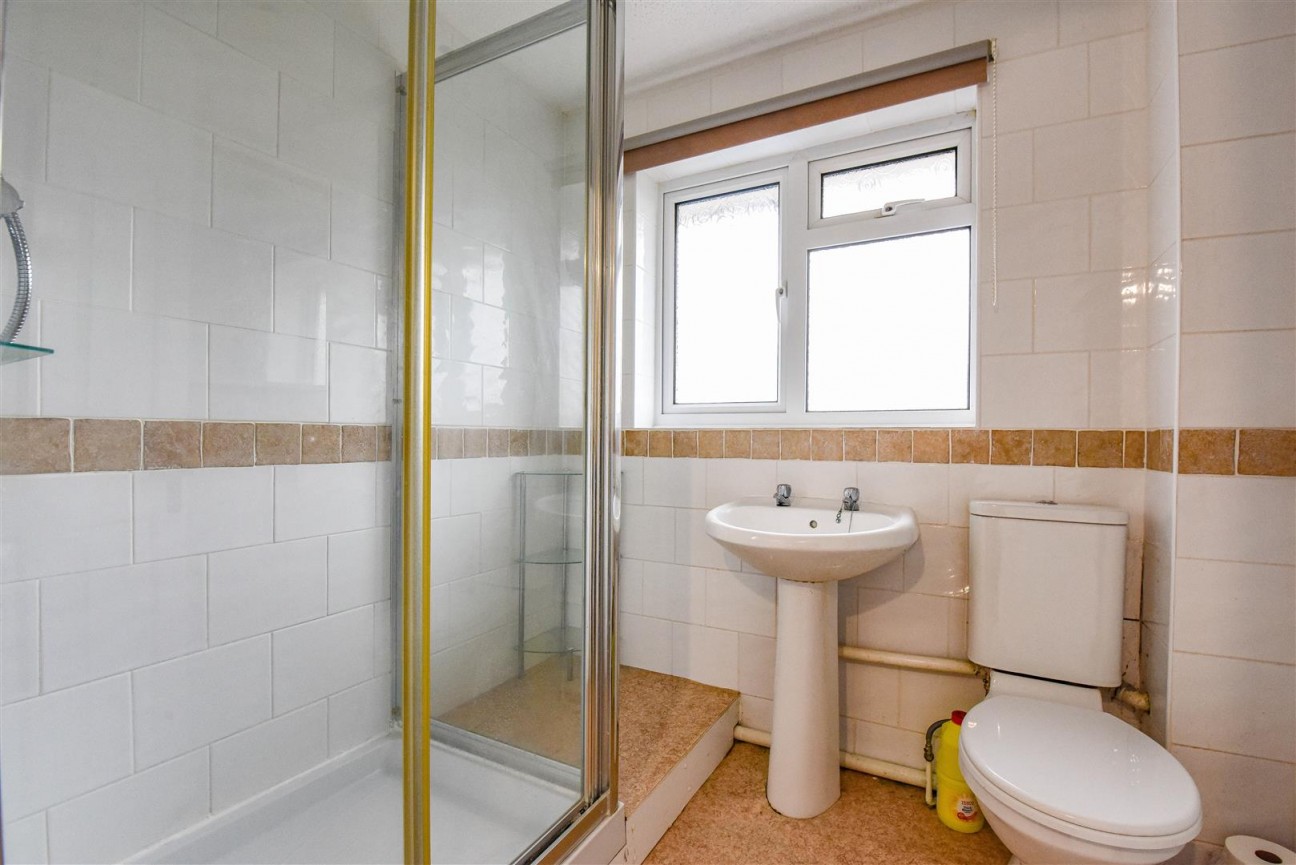 Jubilee Close, Cam, Dursley