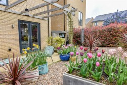 Wyatt Close, Dursley