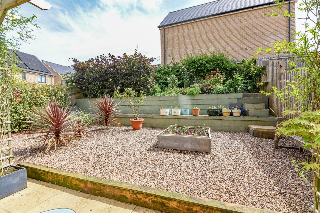 Wyatt Close, Dursley