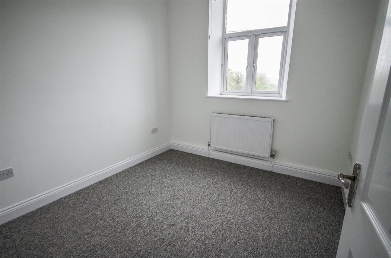 Flat 2, 1a Oldminster Road