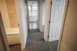 Flat 2, 1a Oldminster Road