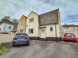 Cambridge Avenue, Dursley