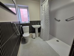 Lister Road, Dursley