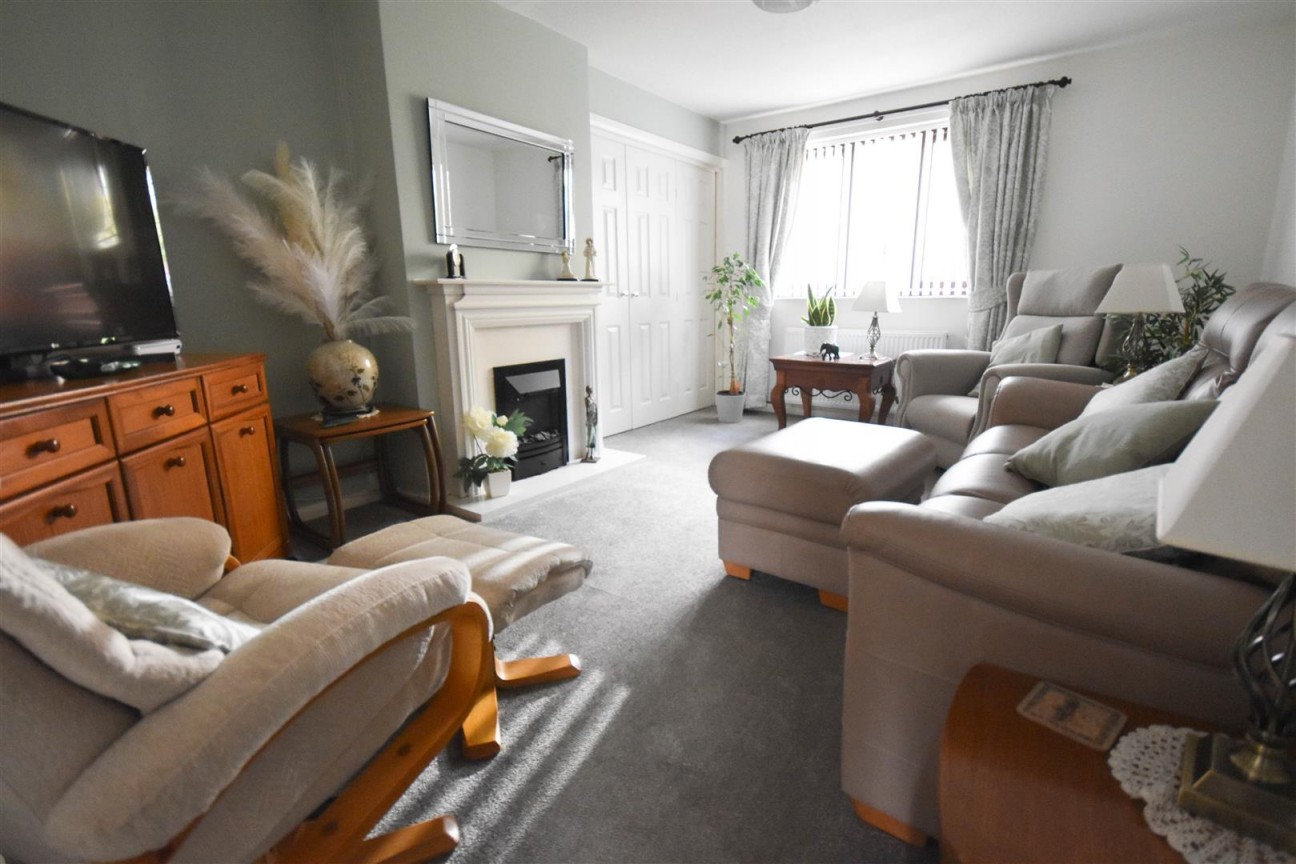 Hermitage Drive, Woodmancote, Dursley