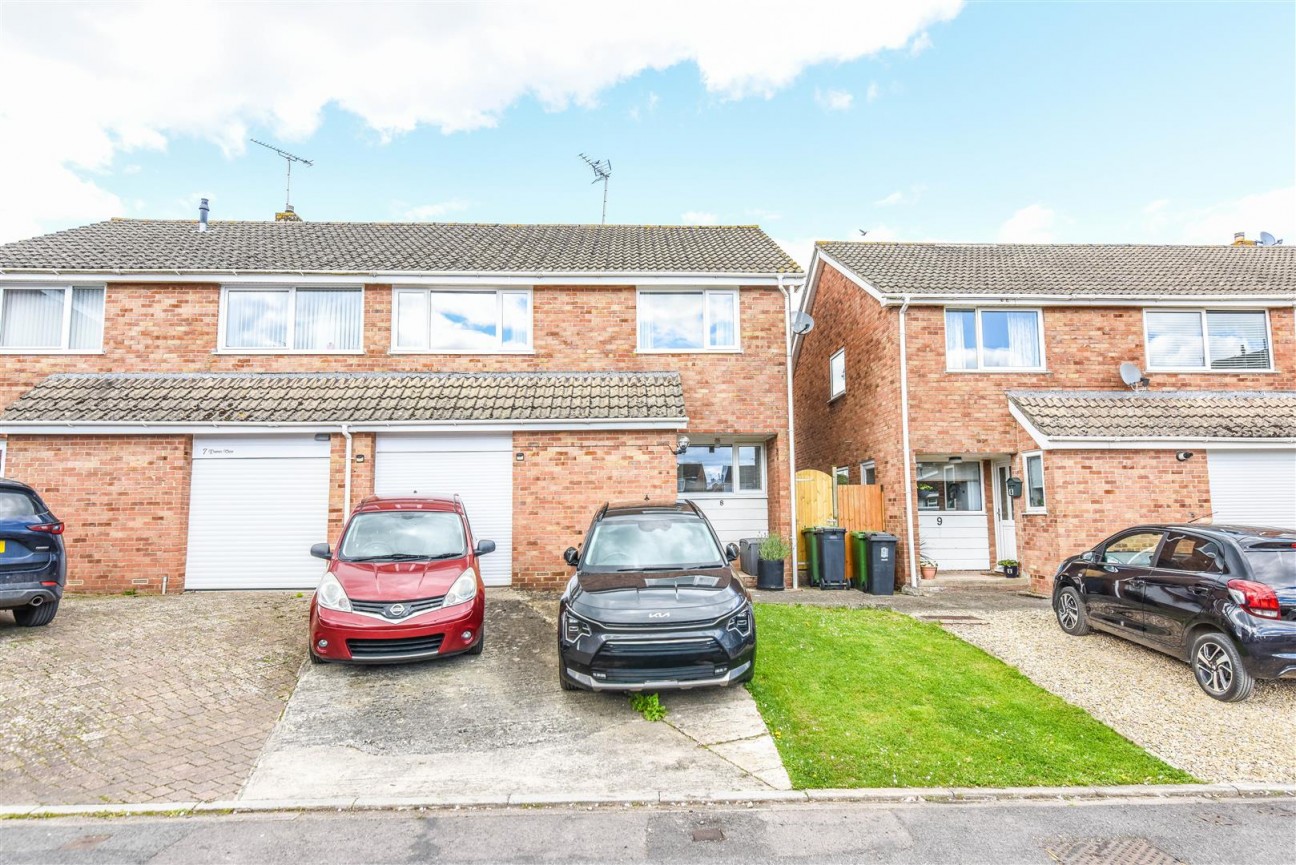 Thames Close, Charfield, Wotton-Under-Edge