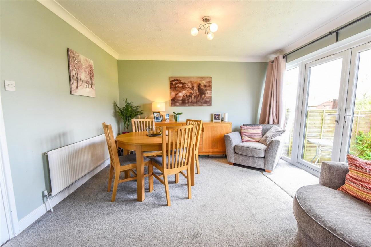 Thames Close, Charfield, Wotton-Under-Edge