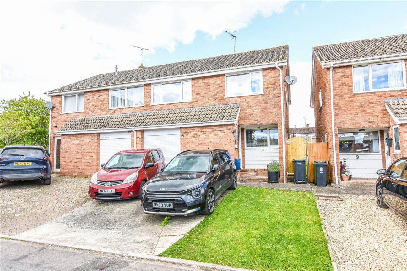 Thames Close, Charfield, Wotton-Under-Edge