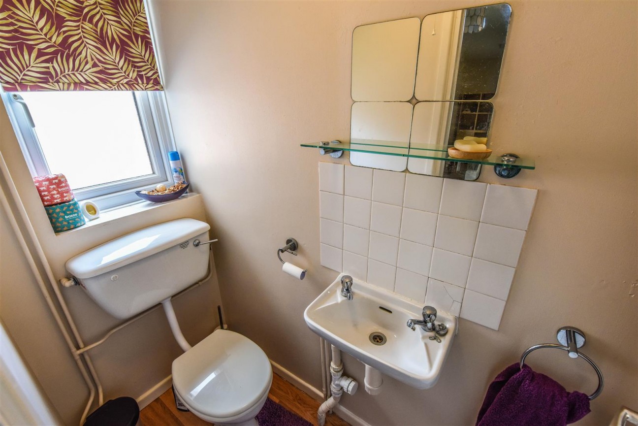 Thames Close, Charfield, Wotton-Under-Edge