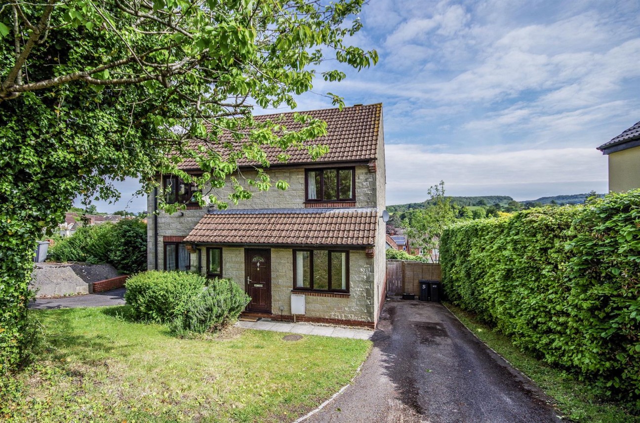 Weavers Close, Dursley