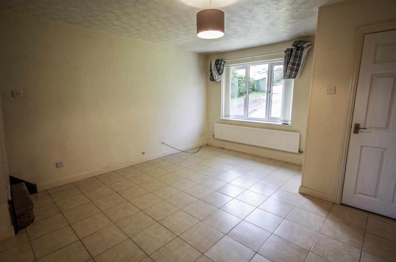 Weavers Close, Dursley