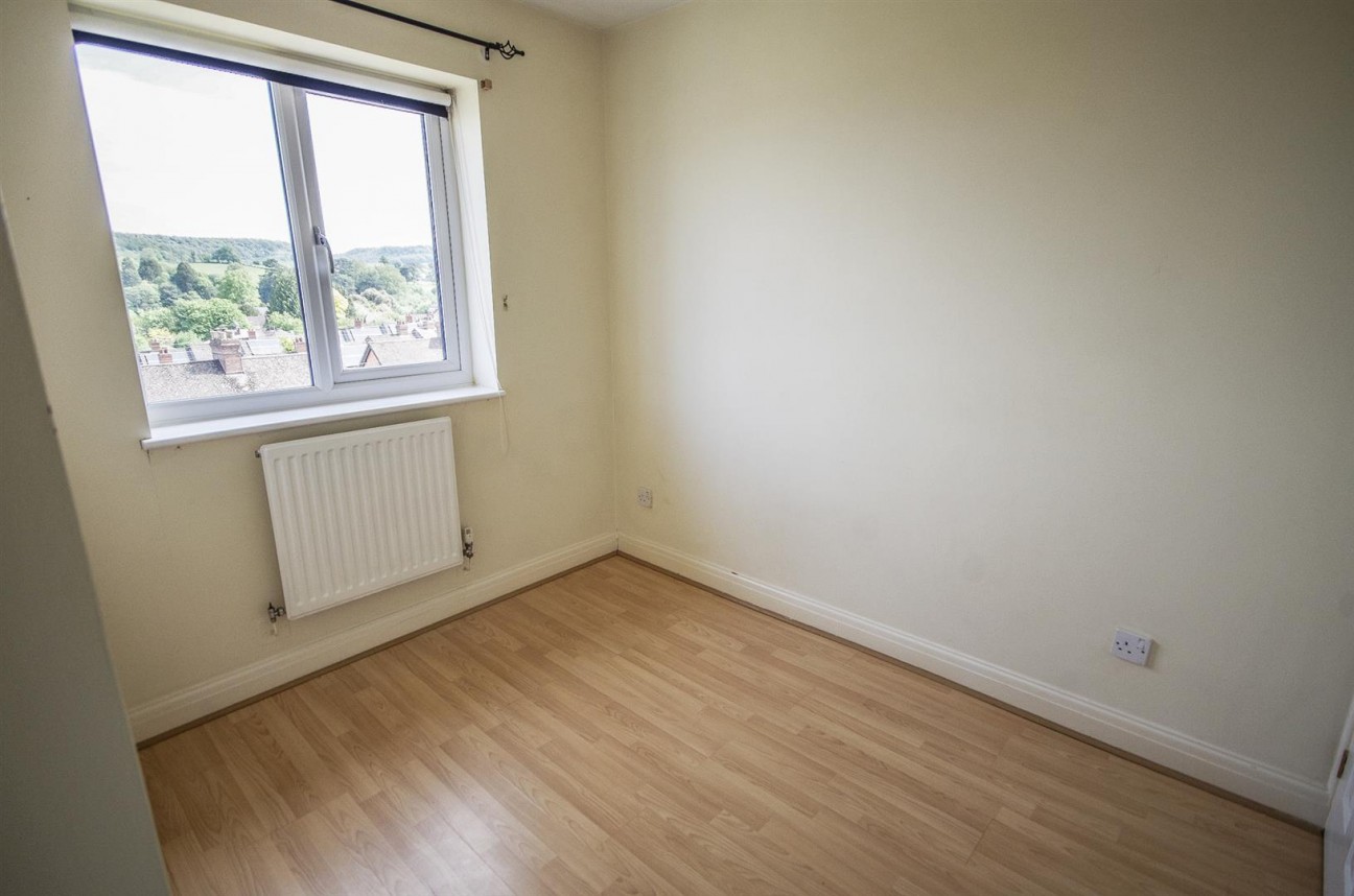 Weavers Close, Dursley