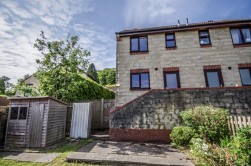 Weavers Close, Dursley