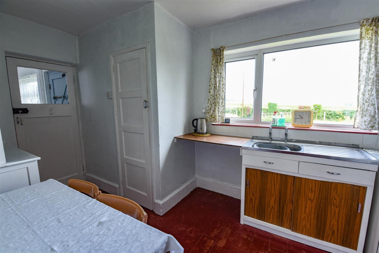 Draycott Crescent, Cam, Dursley