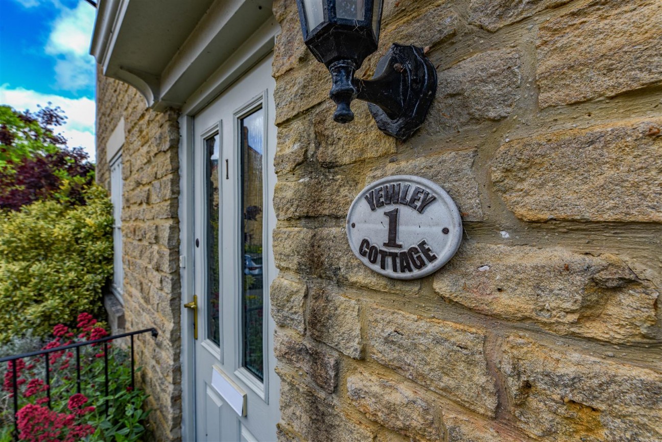 Downham View, Dursley