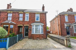 Draycott, Cam, Dursley