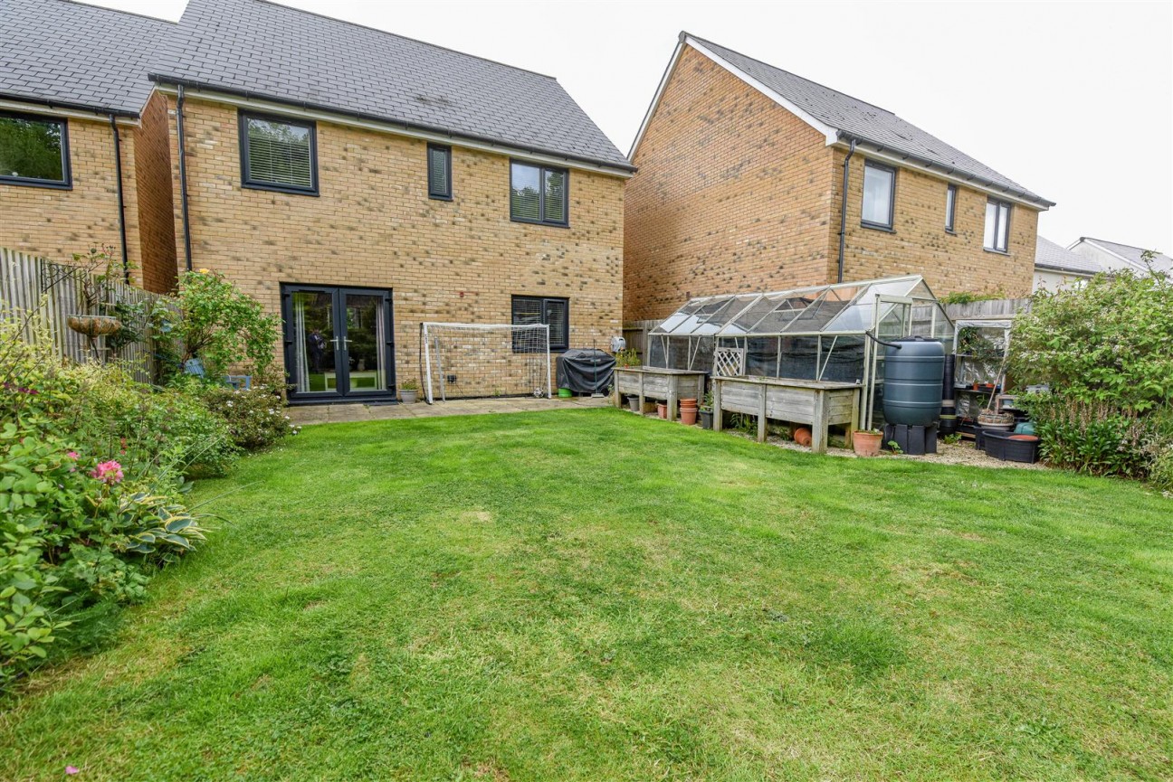 Budding Way, Dursley