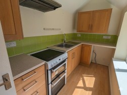 Flat 2, 12 Long Street, Dursley