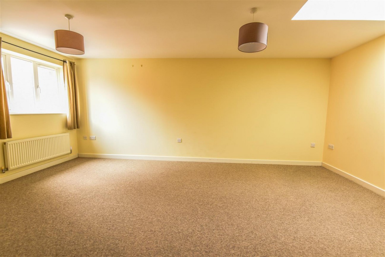 Phelps Mill Close, Dursley