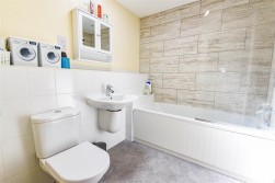 Phelps Mill Close, Dursley