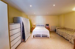 Phelps Mill Close, Dursley