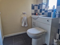 St. Georges Close, Cam, Dursley
