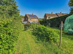 St. Georges Close, Cam, Dursley