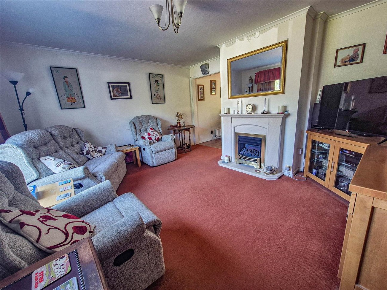 St. Georges Close, Cam, Dursley