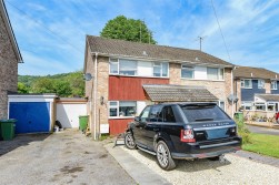 Tennyson Road, Dursley
