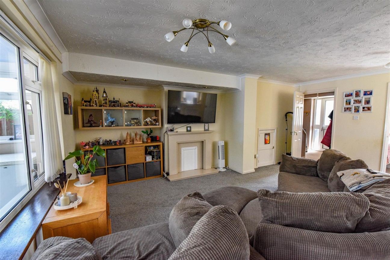 Tennyson Road, Dursley