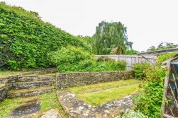 Lambsdowne, Dursley