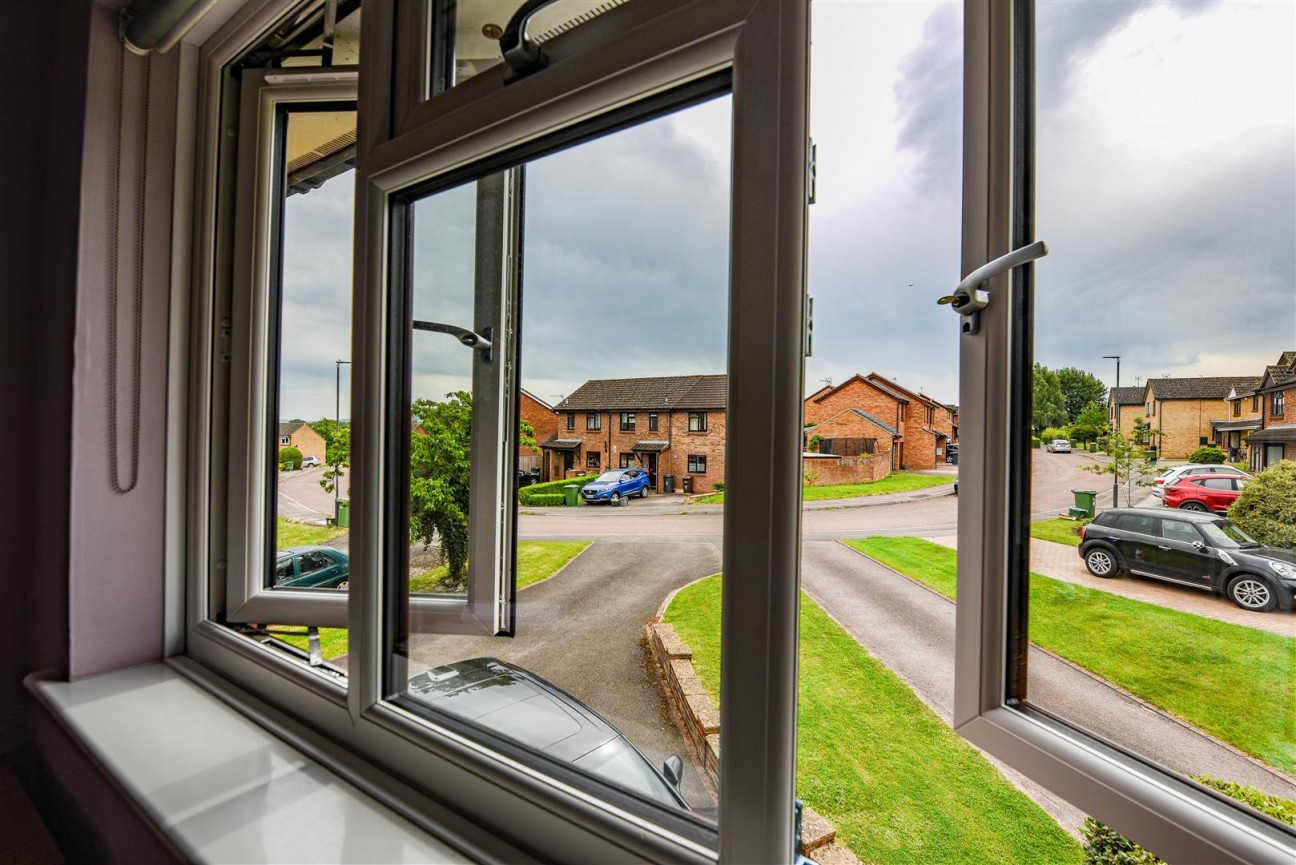 Jubilee Close, Cam, Dursley