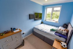 Jubilee Close, Cam, Dursley