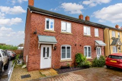Brunel Road, Cam, Dursley