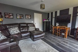 Brunel Road, Cam, Dursley