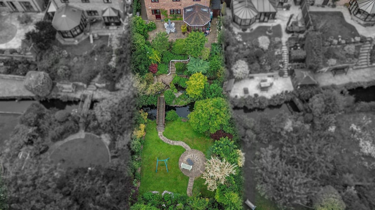 Everlands, Cam, Dursley
