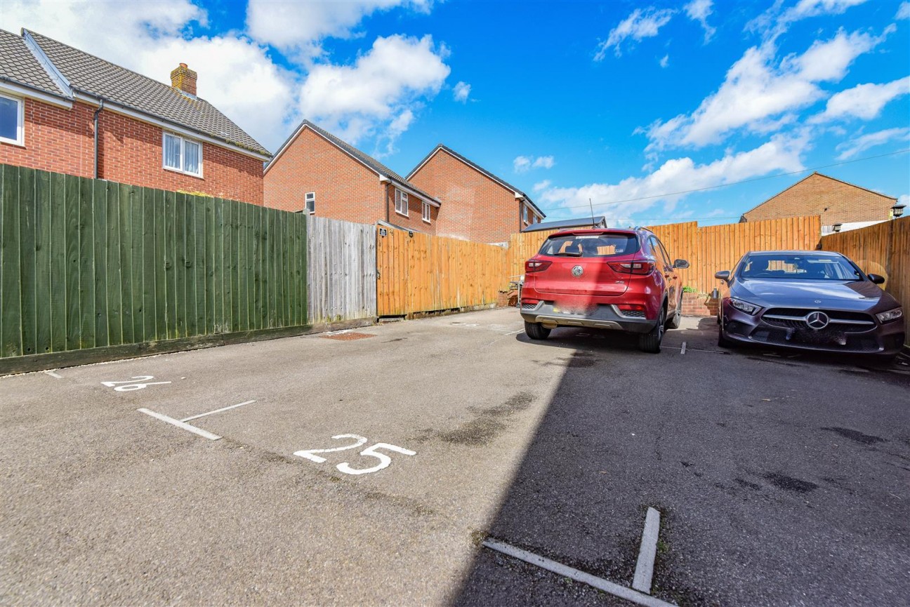 Cromwell Close, Newtown, Berkeley