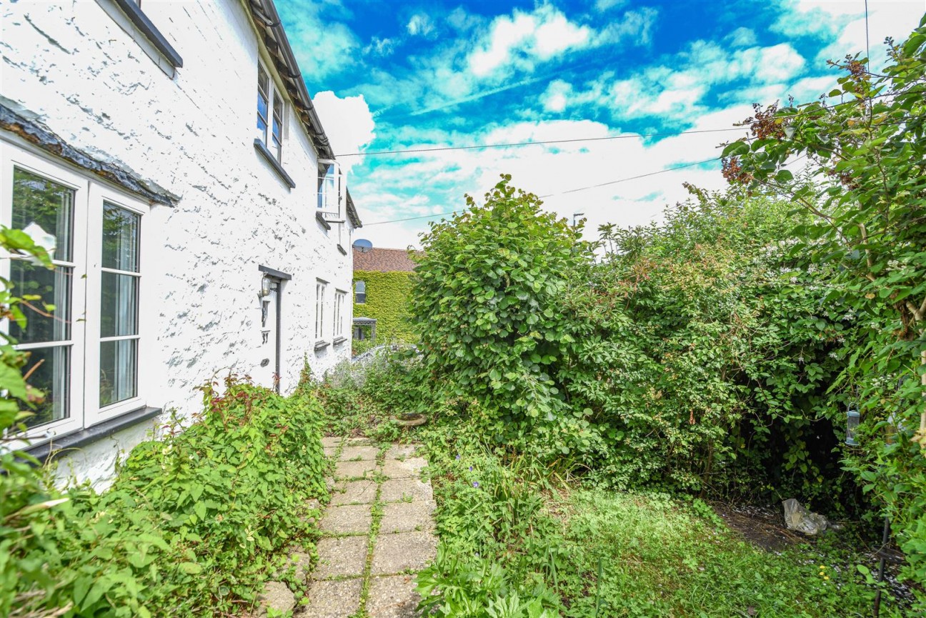 High Street, Cam, Dursley
